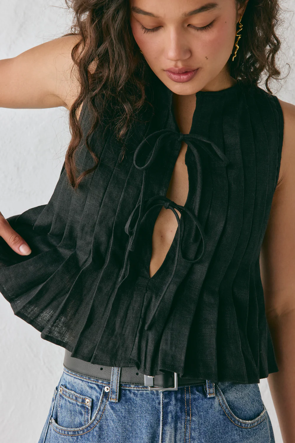 Valeria Linen Top Black