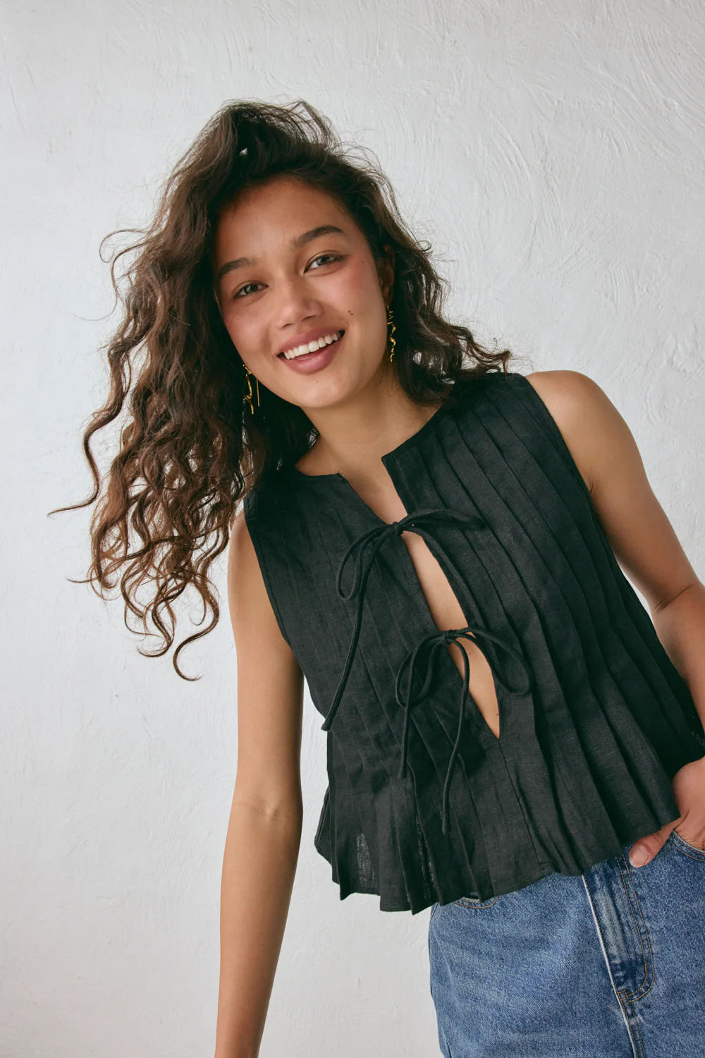 Valeria Linen Top Black