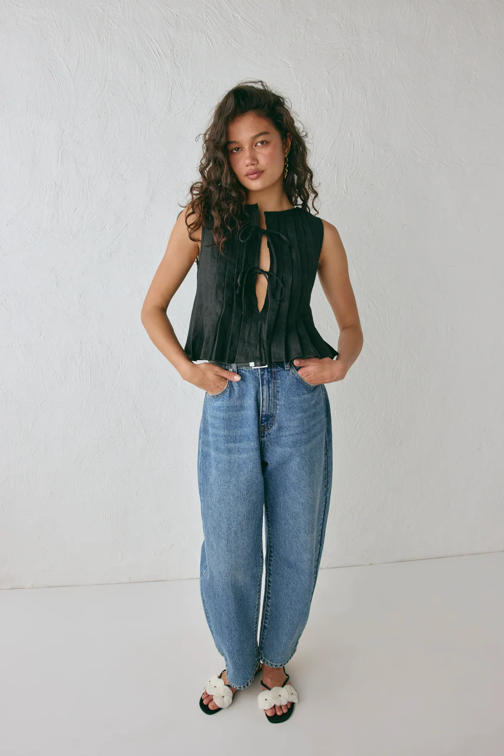 Valeria Linen Top Black