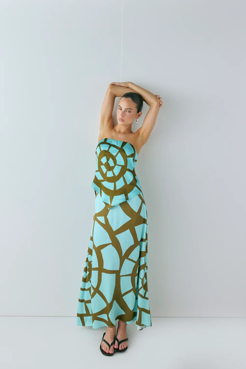 Brie Midi Skirt Avi